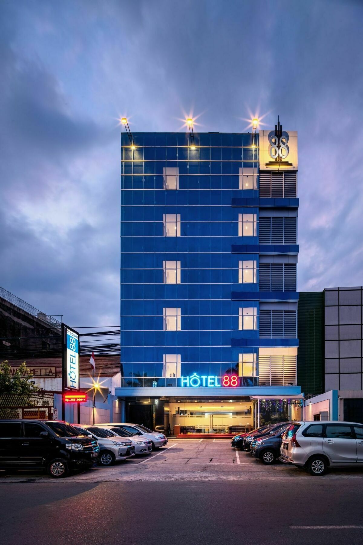 Hotel 88 Mangga Besar Raya 120 Jakarta By Wh Exteriér fotografie